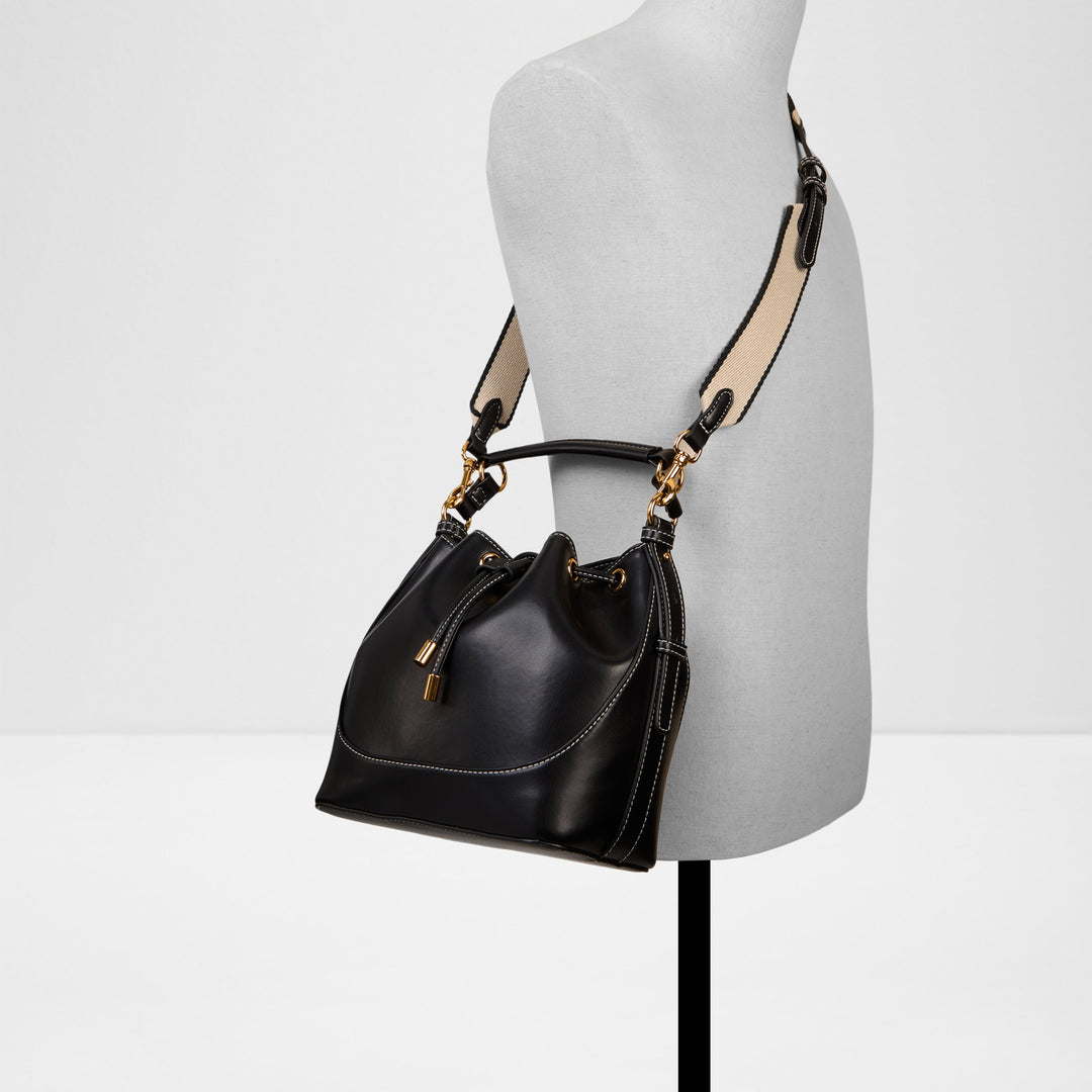 Mala de mão em preto - ZELLY